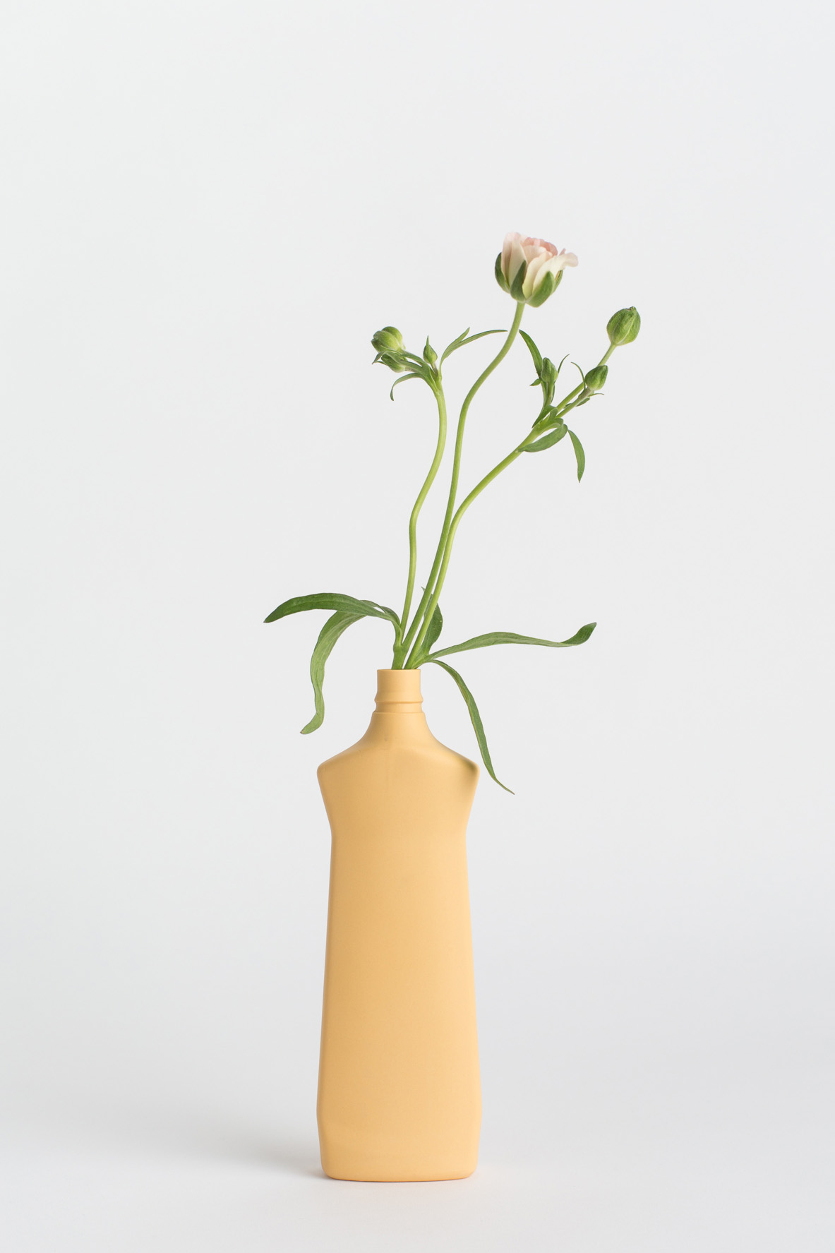 copyright_foekjefleur-bottlevase_#1_warmyellow_03