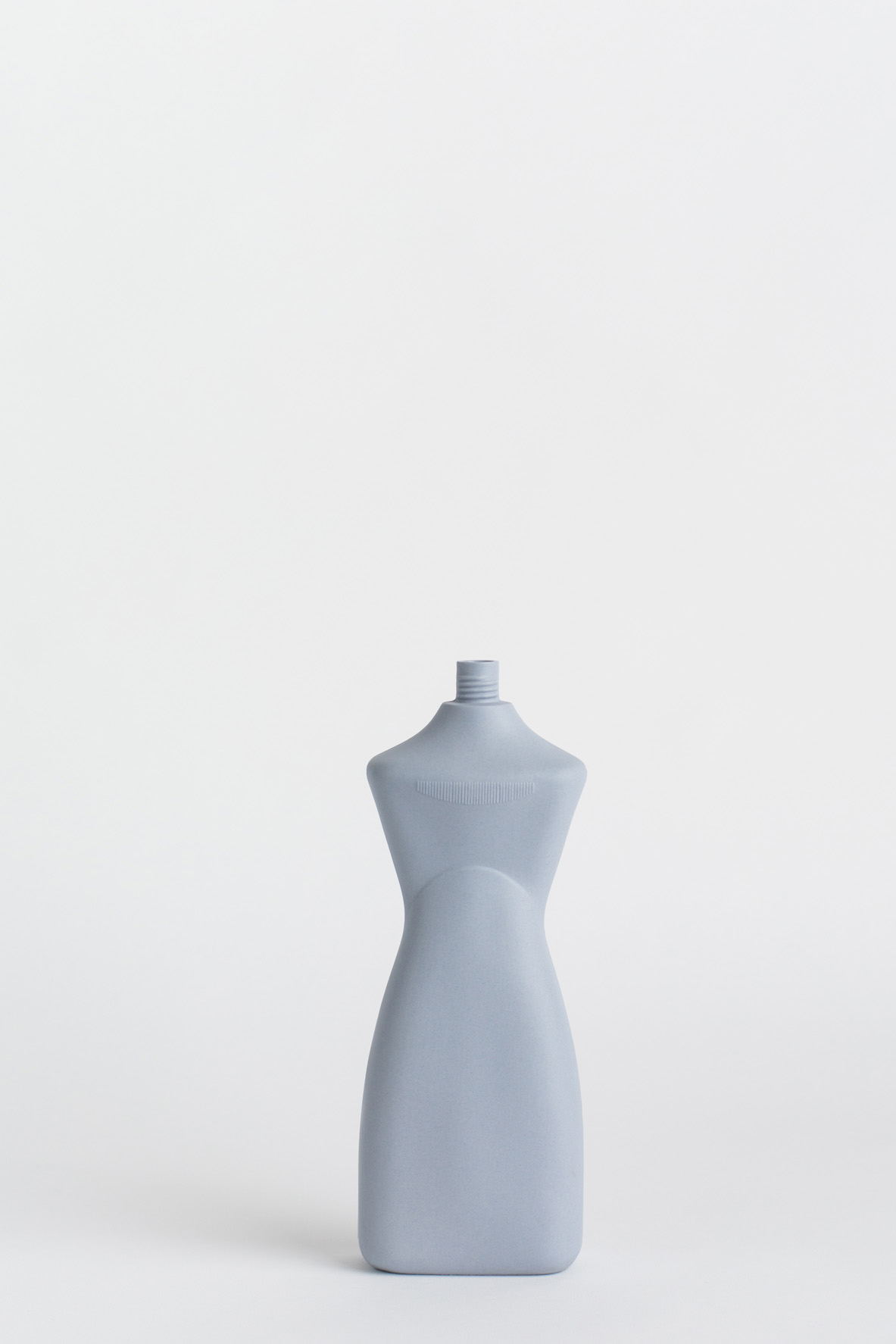 copyright_foekjefleur-bottlevase_#8_oldpurple_02