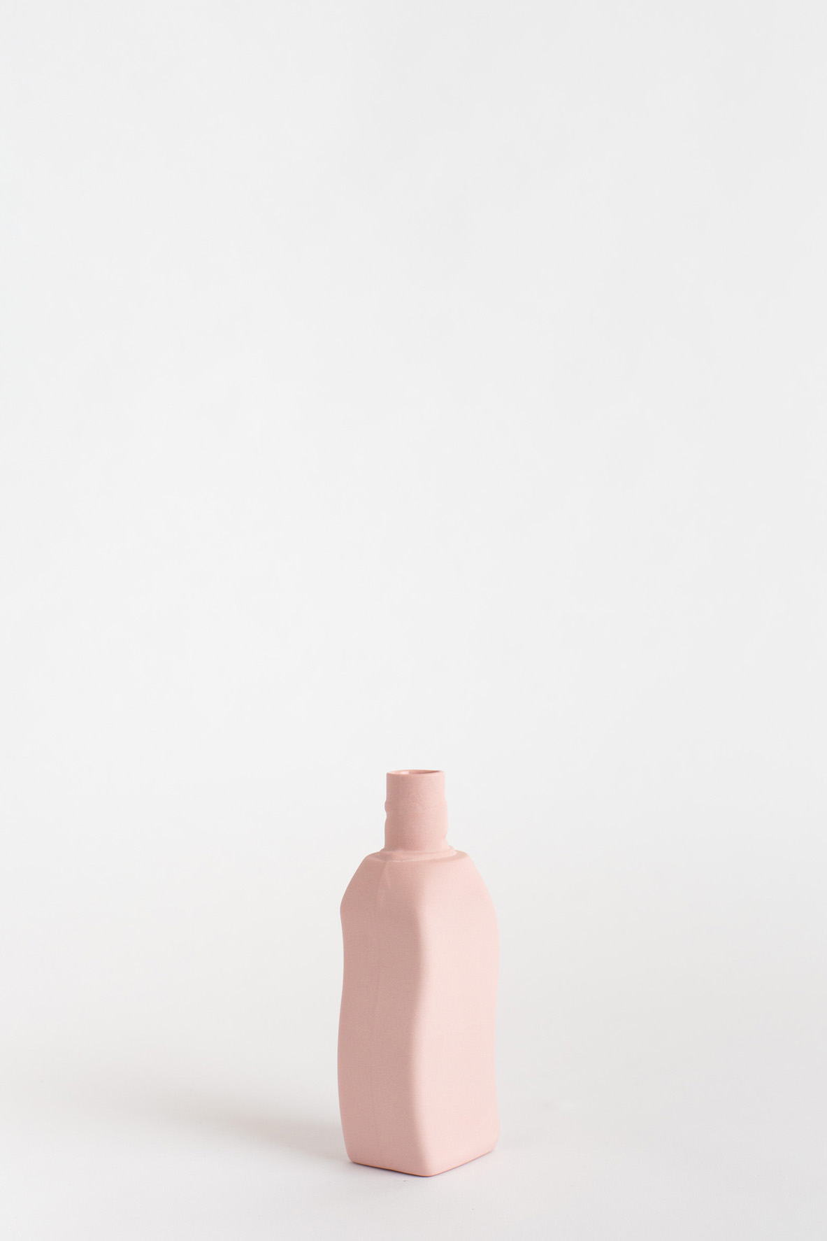 copyright_foekjefleur-bottlevase_#12_powder-3