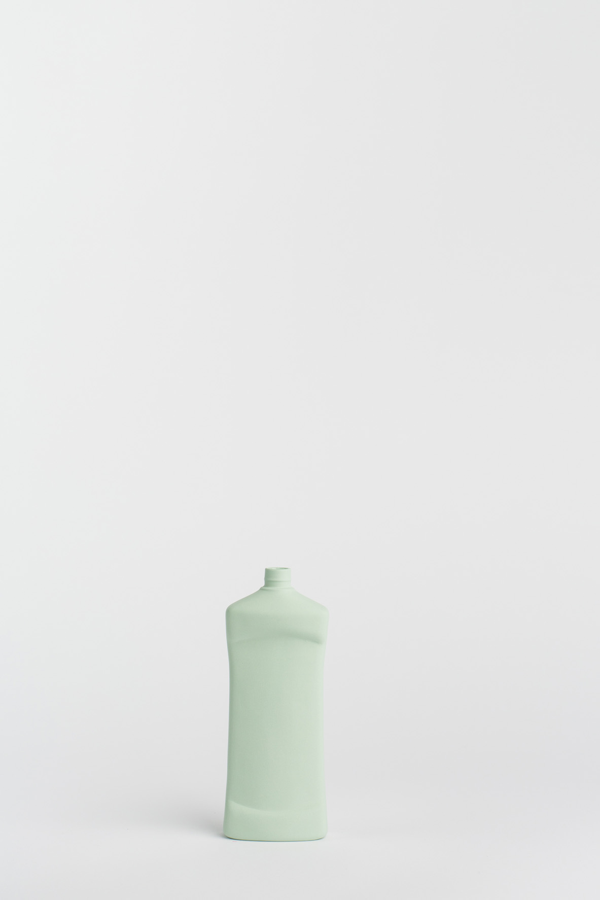 copyright_foekjefleur-bottlevase_#14_mint_front