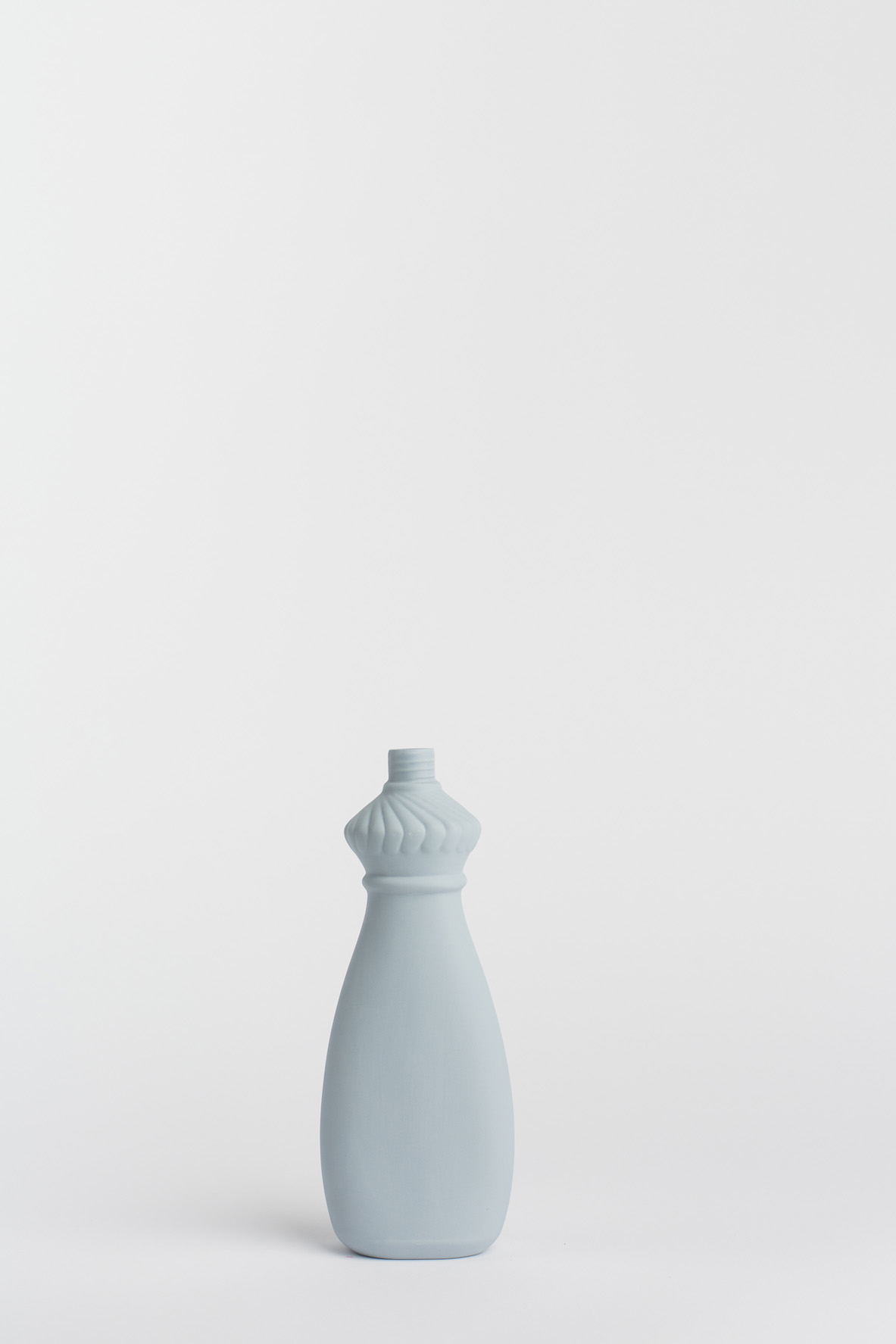 copyright_foekjefleur-bottlevase_#15_lavender_front