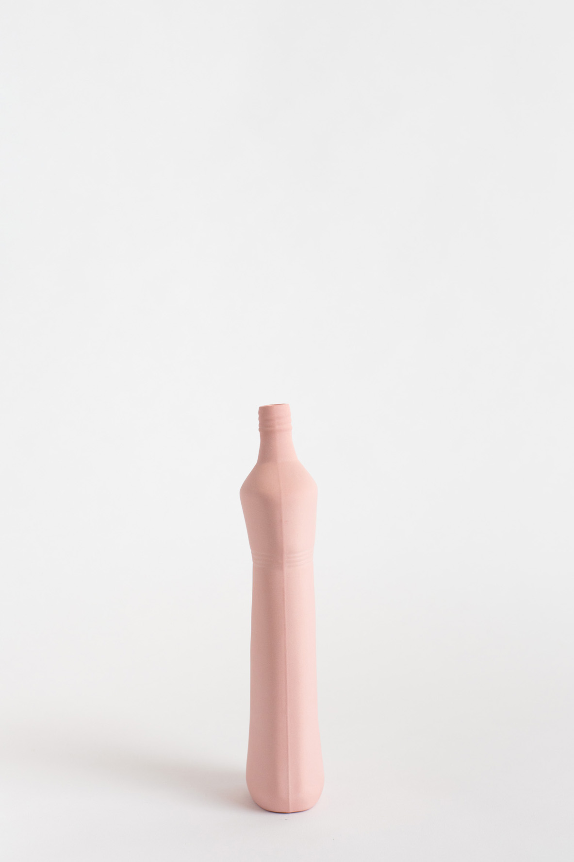 copyright_foekjefleur-bottlevase_#16_powder-4