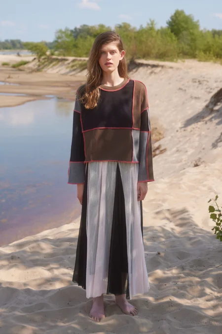 long wide tulle skirt